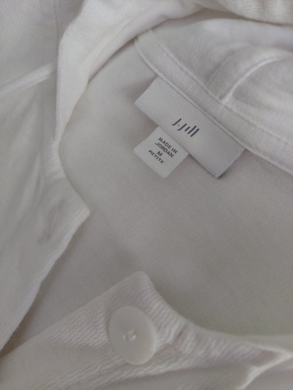 J.Jill White Hooded Sweatshirt, Size Medium Petite. Button down front, pockets. - Picture 3 of 5